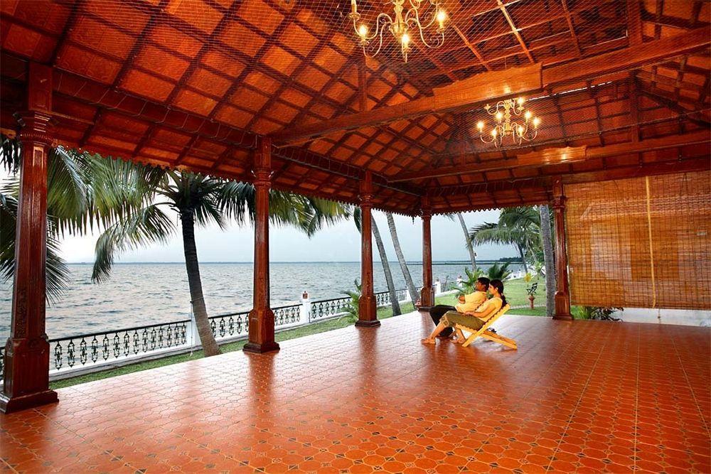 Cocobay Resort クマラコム エクステリア 写真